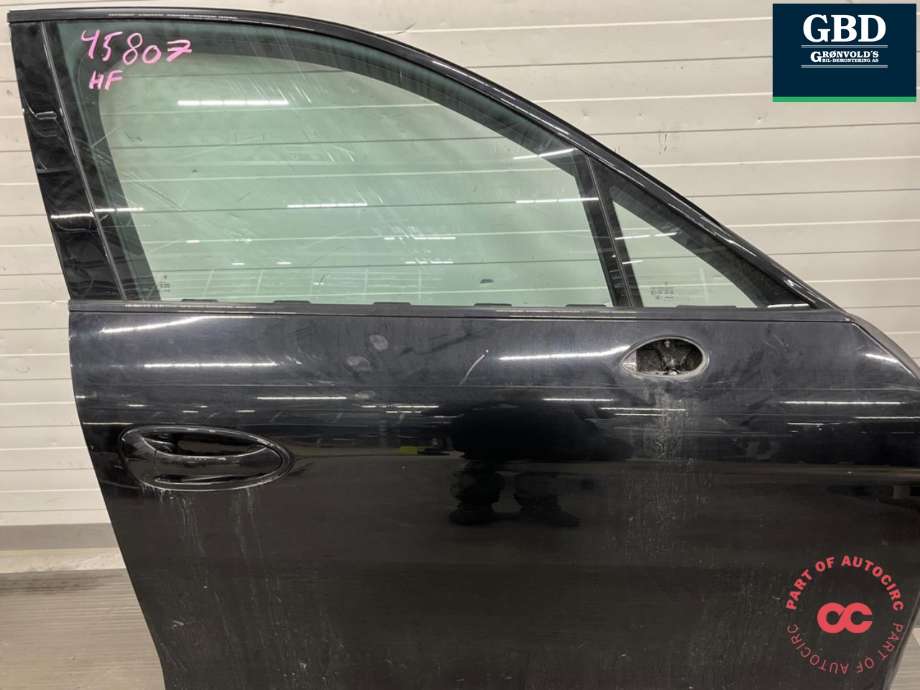 Dør høyre foran til Porsche Panamera 2009-2017 (Type I) (970) (970) (970 531 012 00|970 531 012 02 GRV|970 531 012 01 )