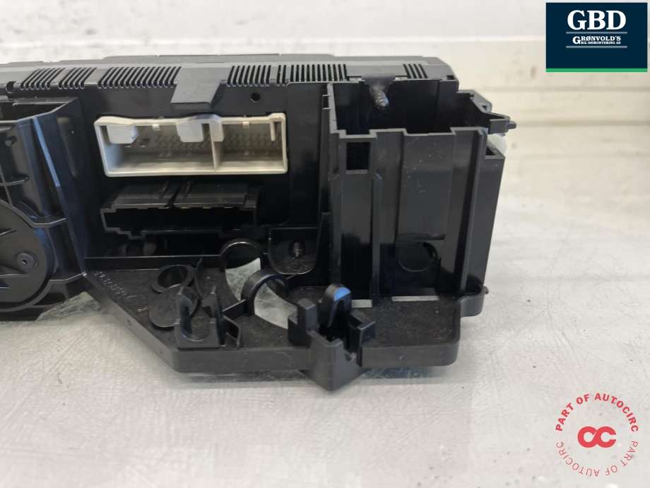 Varmeapparat betjening til VW Golf V, Combi 2003-2008 (1K0 820 047 HC|1K0 820 047 HC WHS|1K0 820 047 JP WHS)