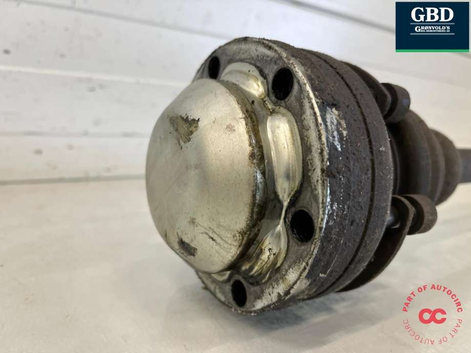 Drivaksel venstre foran, diesel/manuell til VW Transporter / Caravelle 2003-2009 (Fase 1) (T5) (T5) (7E0 407 271 AA|7E0 407 271 N|7H0 407 451 JX| 7H0407271T)