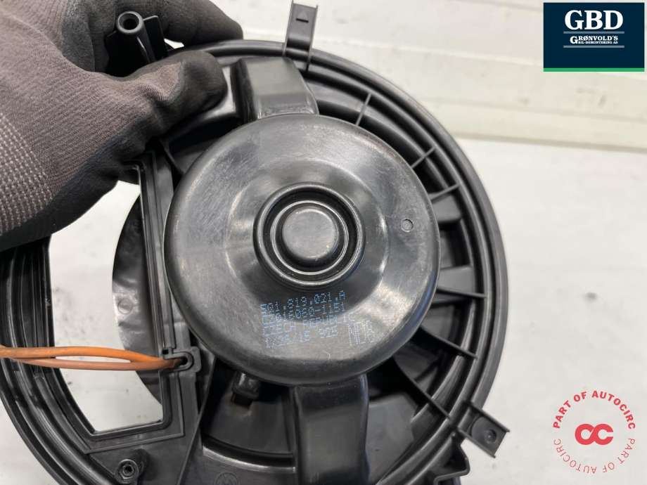 Varmeapparat motor til VW Golf Sportsvan 2014-2018  (5Q1 819 021 H|5Q1 819 021 E|)