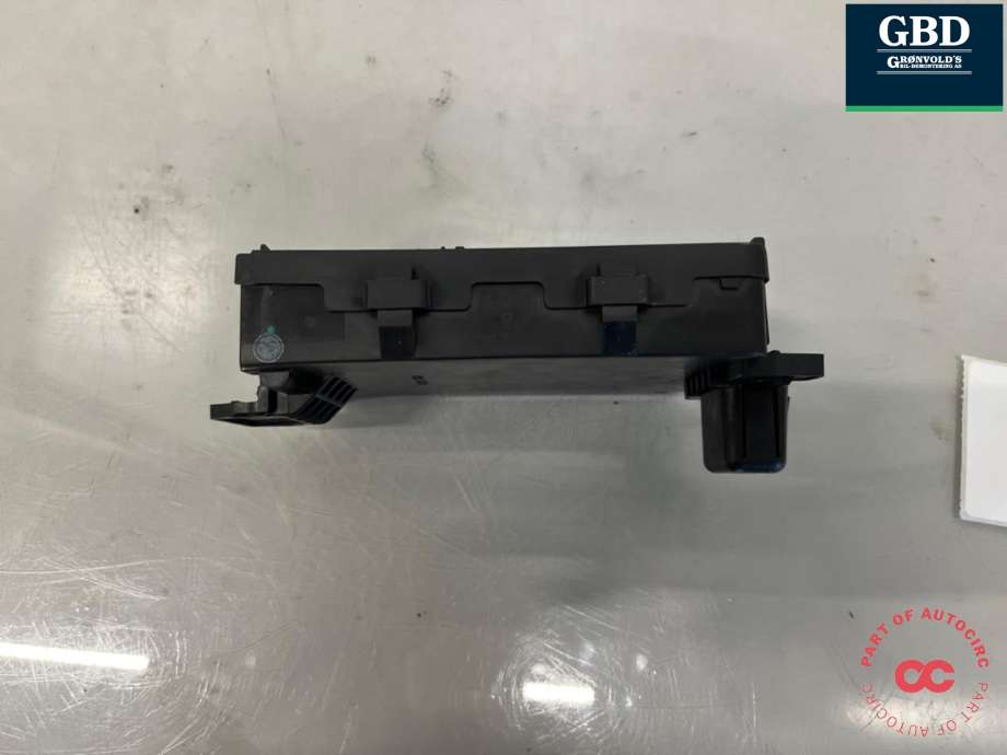 Styreenhet comfort (BCM) til Mazda CX-5 2012-2017 (Type I)  (KD45675Y0G|KD45 675Y0G|)