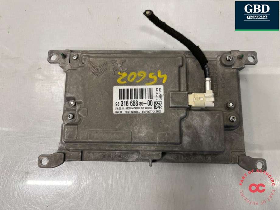 Bilstereo navigasjon skjerm til Toyota Proace 2016-->> (Type II)  (SU001A8110|98 316 658 80-00|)