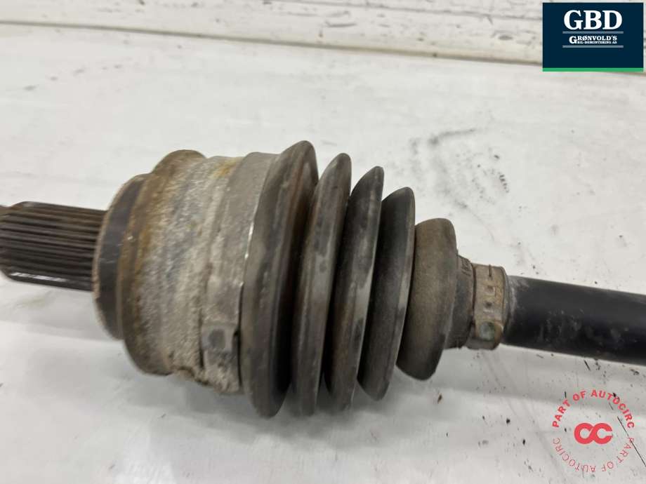 Drivaksel venstre foran, diesel/automat til BMW X3 2007-2010 (Fase 2) (E83) (E83) (31 60 3 450 565|)
