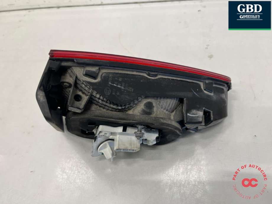Baklykt høyre indre til VW Touran 2015-2021 (Type II) (5TA 945 094 D|)
