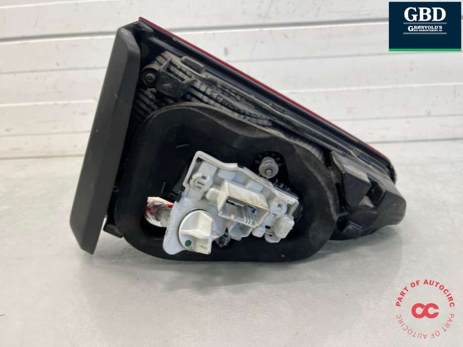 Baklykt høyre indre til VW Touran 2015-2021 (Type II) (5TA 945 094 D|)
