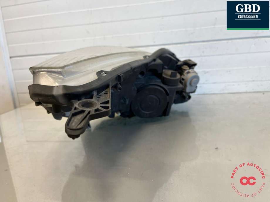 Frontlykt venstre xenon til Peugeot 508 2011-2014 (Type I, Fase 1) (6208 W5|)