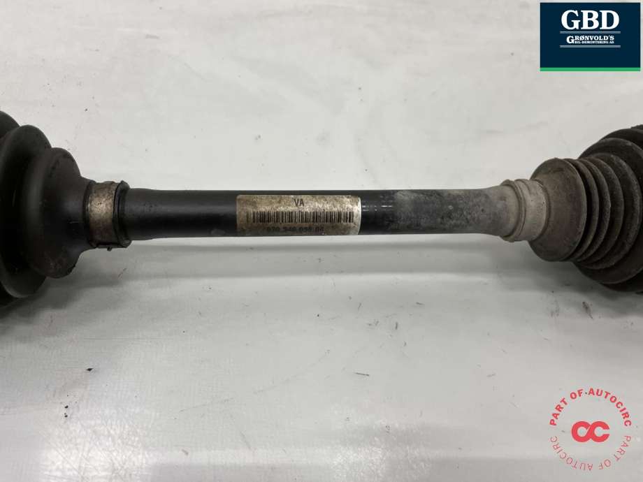 Drivaksel venstre foran, bensin/automat til Porsche Panamera 2009-2017 (Type I) (970) (970) (970 349 038 08|970 349 038 07|970 349 038 04 | 970 349 038 03)