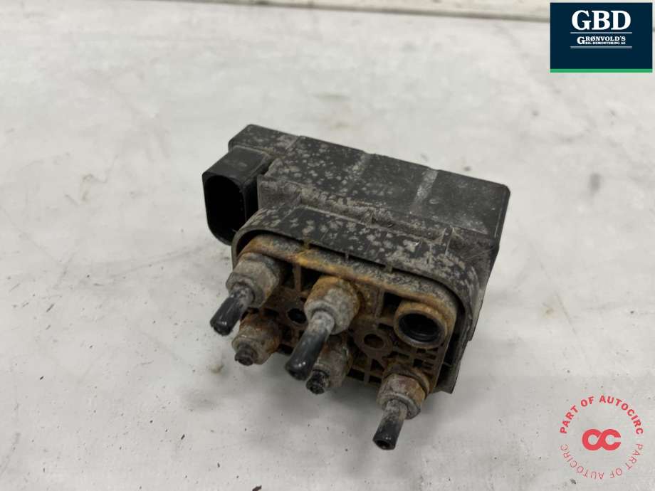 Ventilblokk luftfjæring til Porsche Panamera 2009-2017 (Type I) (970) (970) (970 358 153 04|970 358 153 02|)