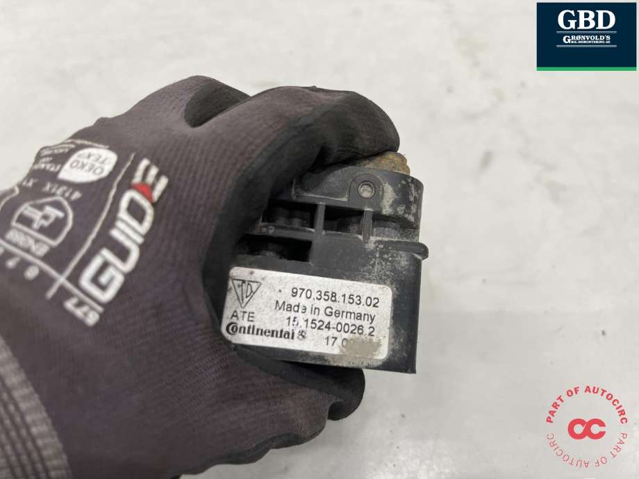 Ventilblokk luftfjæring til Porsche Panamera 2009-2017 (Type I) (970) (970) (970 358 153 04|970 358 153 02|)
