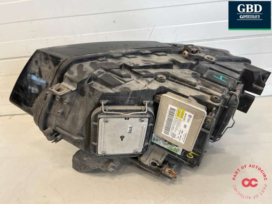 Frontlykt høyre xenon til Audi Q5 2008-2012 (Type I, Fase 1)  (8R0 998 030 K|8R0 998 030 H|)