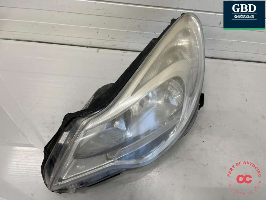 Frontlykt venstre halogen til Opel Corsa D 2006-2014  (95511327|)