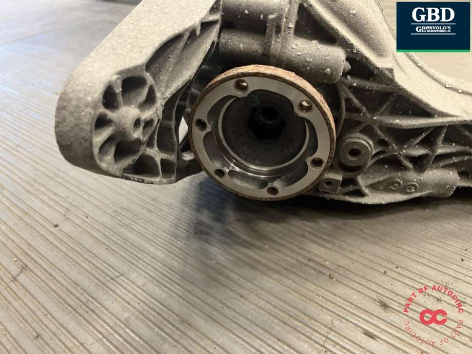 Kardang klokke bak til Audi A6 2011-2014 (Type IV, Fase 1) (C7) (C7) (0BC 500 044 A|)