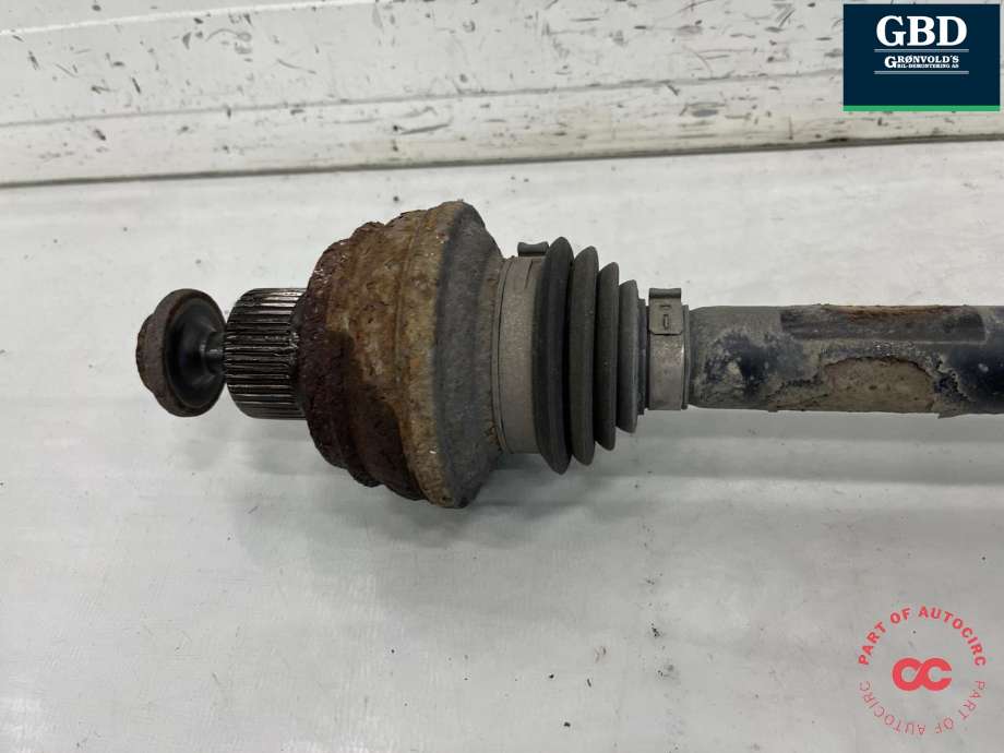 Drivaksel høyre bak, diesel/automat til Audi A6 2011-2014 (Type IV, Fase 1) (C7) (C7) (8R0 501 203 C|8R0 501 203 CX|)