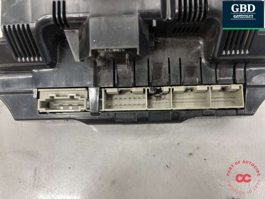 Varmeapparat betjening til Audi Q7 2006-2010 (Type I, Fase 1)  (4L0 820 043 F|)