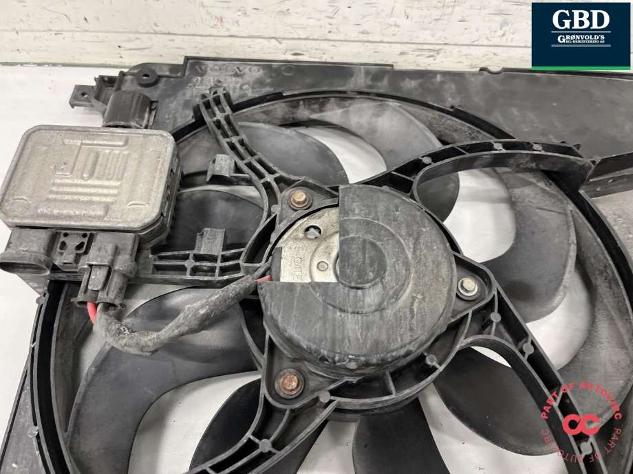 Kjølevifte elektrisk til Volvo V40 2012-2019 (31686813|)