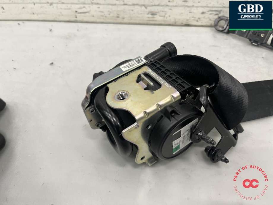 Sikkerhetsbelte foran høyre til Volvo V40 2012-2019  (31418479|)