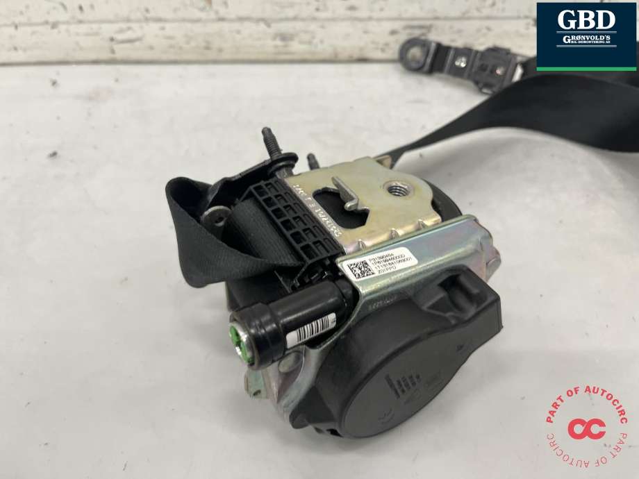 Sikkerhetsbelte foran høyre til Volvo V40 2012-2019  (31418479|)