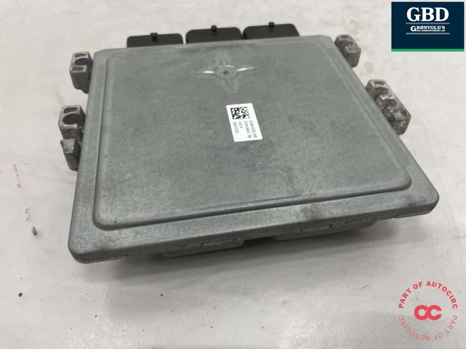 Styreenhet motor til Volvo V40 2012-2019  (36000608|)