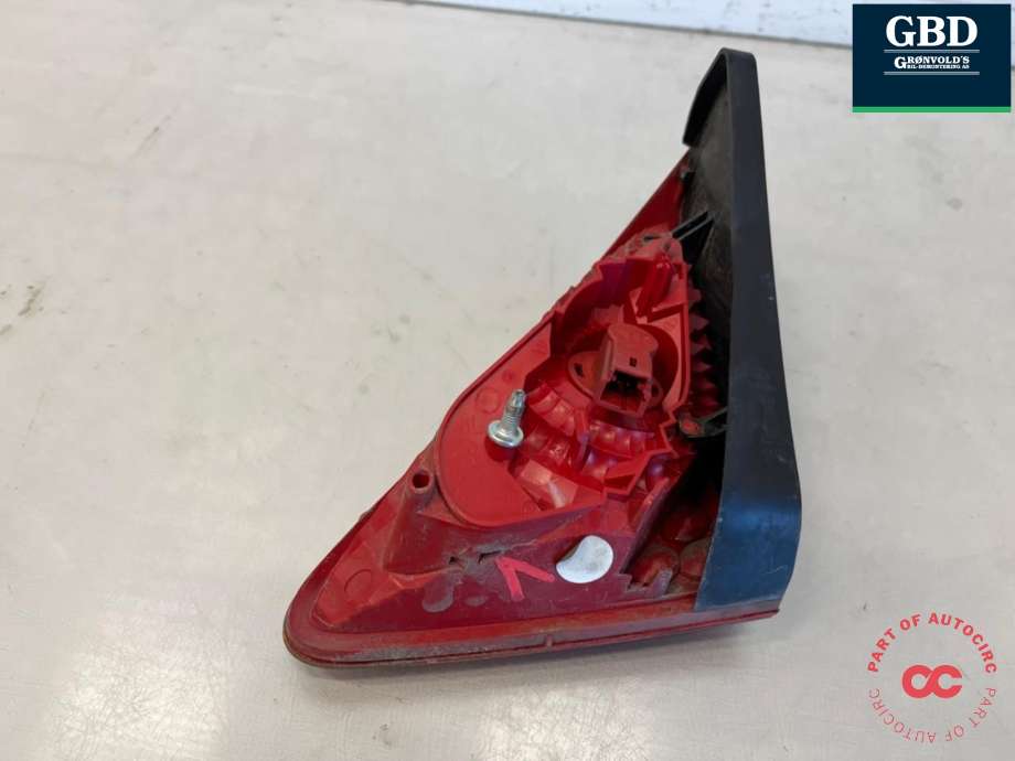 Baklykt venstre indre til Peugeot 3008 2009-2016 (Type I) (98 055 113 80|)