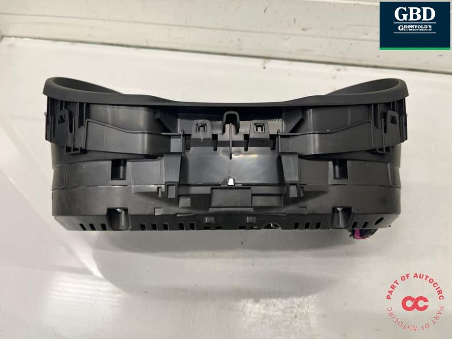 Instrumentpanel til Škoda Octavia 2013-2016 (Type III, Fase 1)  (5E0 920 751|)