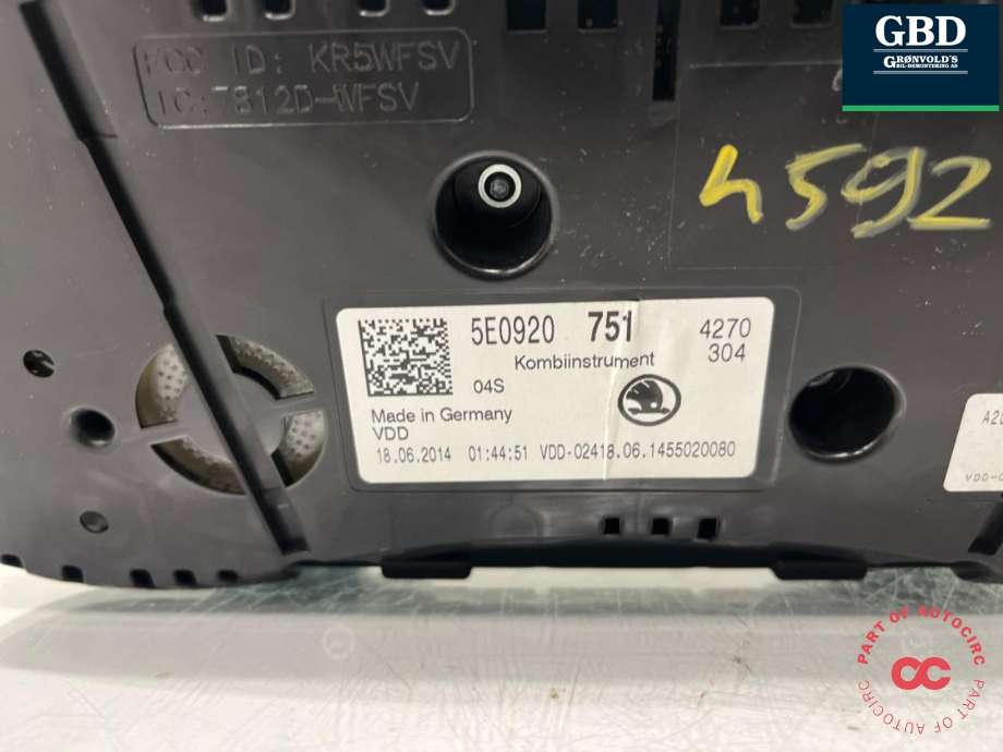 Instrumentpanel til Škoda Octavia 2013-2016 (Type III, Fase 1)  (5E0 920 751|)