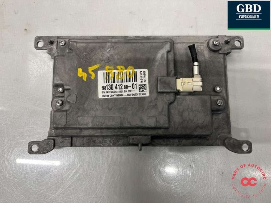 Bilstereo navigasjon skjerm til Toyota Proace 2016-->> (Type II)  (SU001A5005|9813041280-01|)