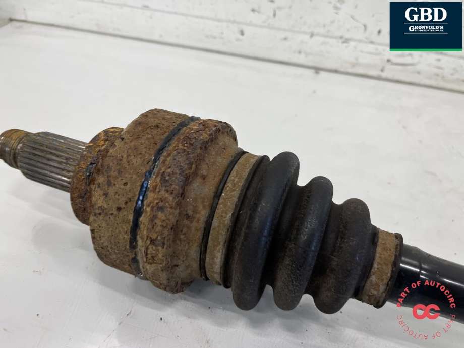 Drivaksel høyre bak, diesel/automat til BMW 3-Serie 2012-2018 (F30/F31/F34) (F30/F31/F34) (33 20 8 680 348|7597682|)