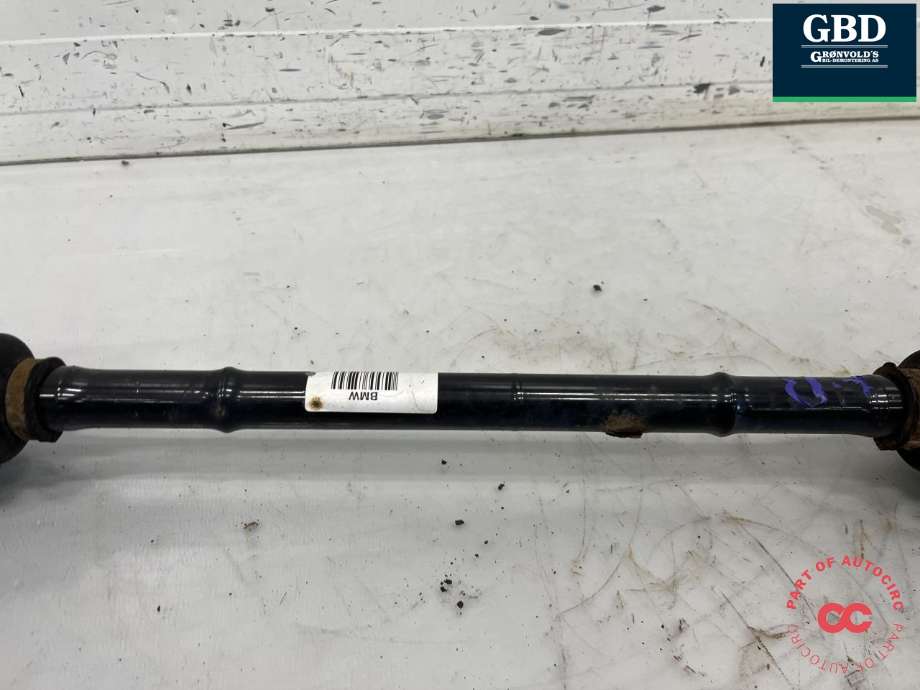 Drivaksel høyre bak, diesel/automat til BMW 3-Serie 2012-2018 (F30/F31/F34) (F30/F31/F34) (33 20 8 680 348|7597682|)