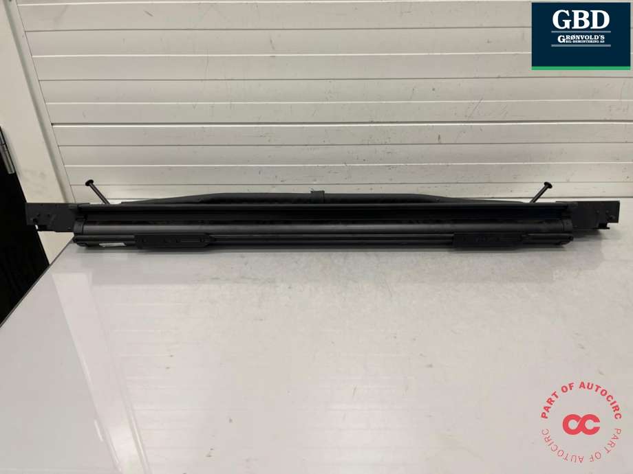 Bagasjerom rollon til BMW 3-Serie 2005-2011 (E90/E91/E92/E93) (E90/E91/E92/E93) (51 47 7 261 926|)