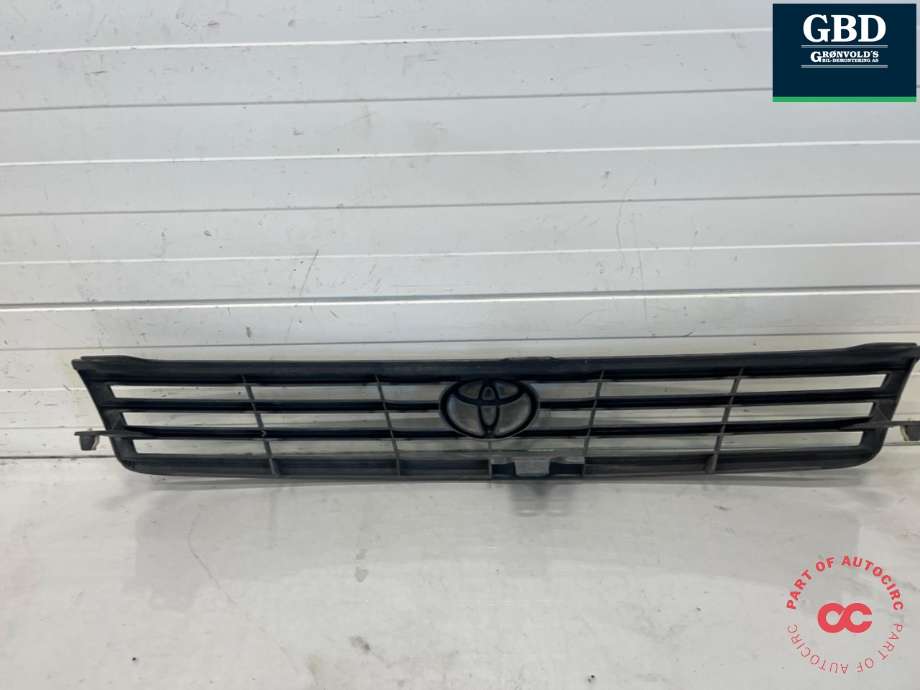 Grill til Toyota Hiace 2001-2006 (Fase 2)  (5311126331|)