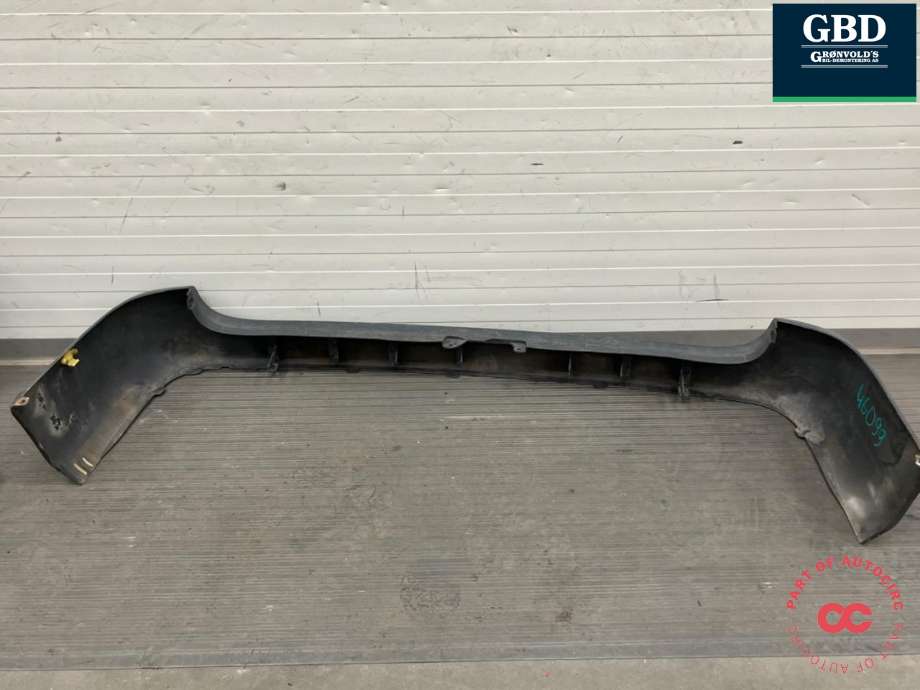 Støtfanger bak til Toyota Hiace 2001-2006 (Fase 2)  (5215926070|)