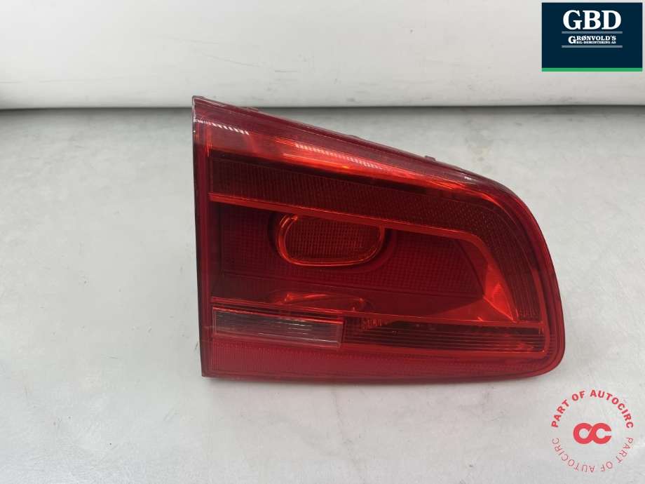 Baklykt venstre indre til VW Touran, 2010-2015 (Type I, Fase 3)  (1T0 945 093)