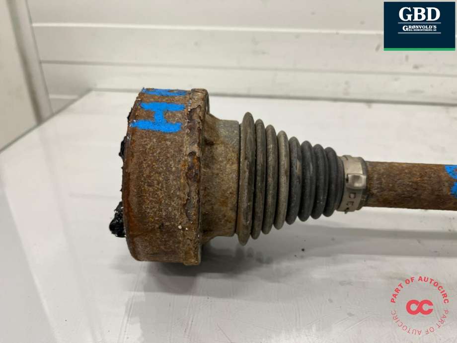 Drivaksel høyre bak, diesel/automat til VW Tiguan 2011-2016 (Type I, Fase 2)  (1K0 501 204 F|1K0 501 204 FX|)