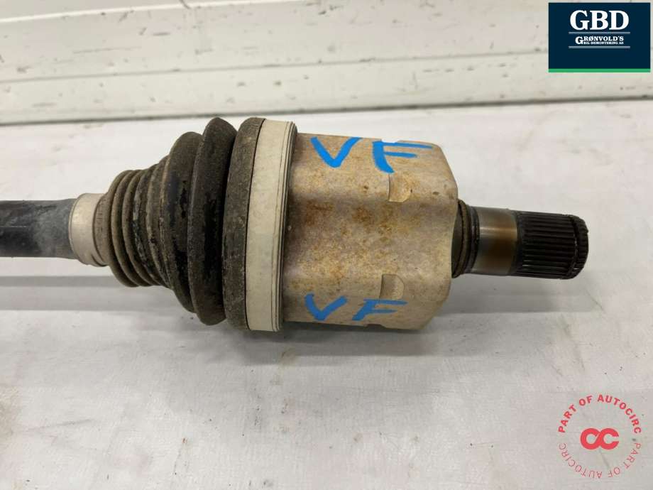 Drivaksel venstre foran, diesel/automat til VW Tiguan 2011-2016 (Type I, Fase 2) (3Q0 407 271 CF|5N0 407 763 F|)