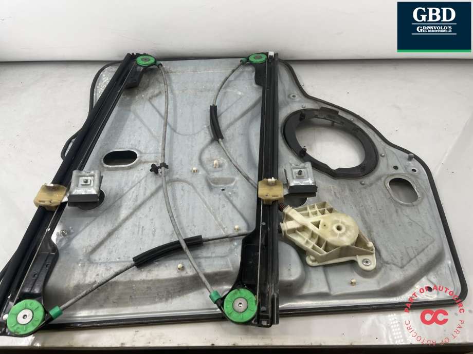 Ruteheis venstre foran til VW Transporter / Caravelle 2003-2009 (Fase 1) (T5) (T5) (7H0 837 753 C|)