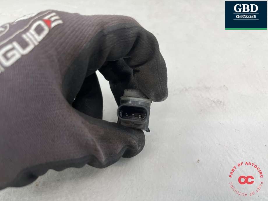 Parkeringssensor bak til Ford Kuga 2013-2019 (2032993|GK2T-15K859-AA5FM6|)