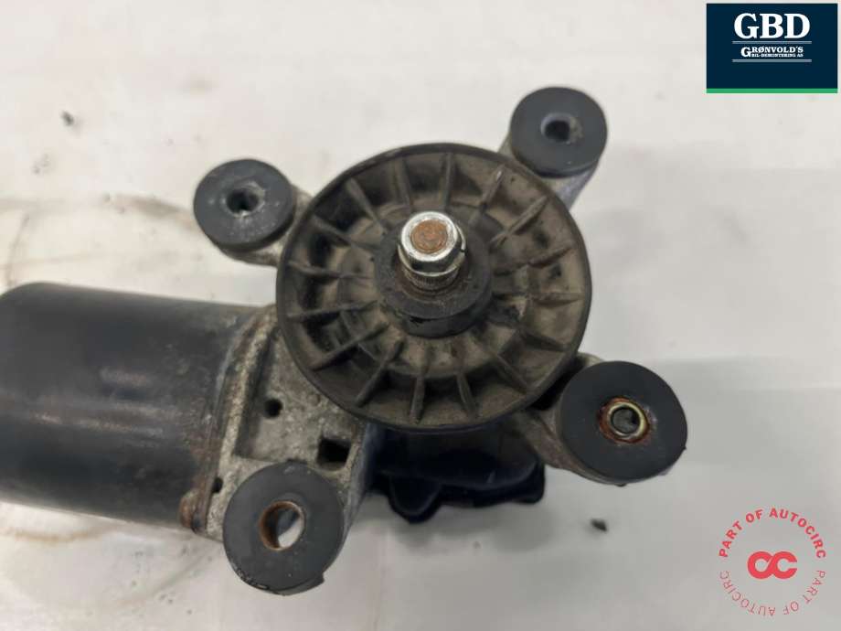 Viskermotor frontrute til Toyota Hiace 2001-2006 (Fase 2) (8511026140|849200-1381| 85110-26140|)