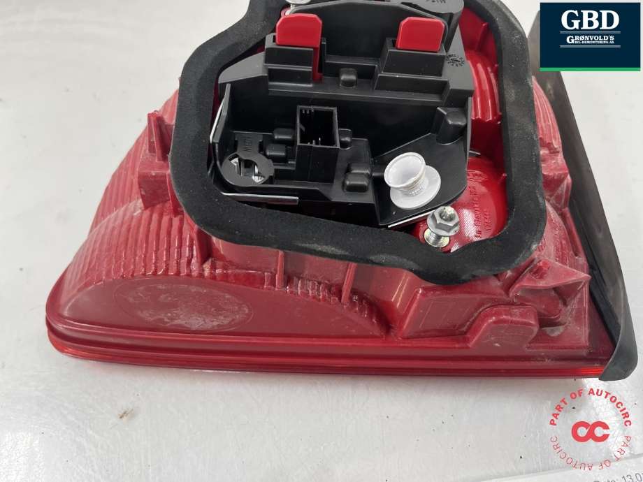 Baklykt venstre indre til VW Touran 2010-2015 (Type I, Fase 3) (1T0 945 093|)