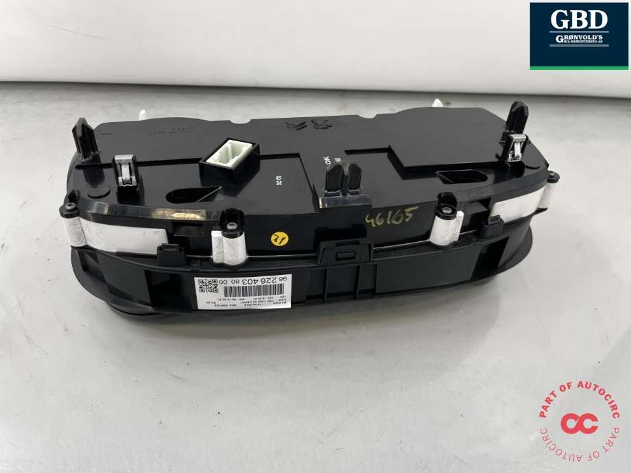 Instrumentpanel til Opel Grandland X 2017-->>  (98 226 403 80|)