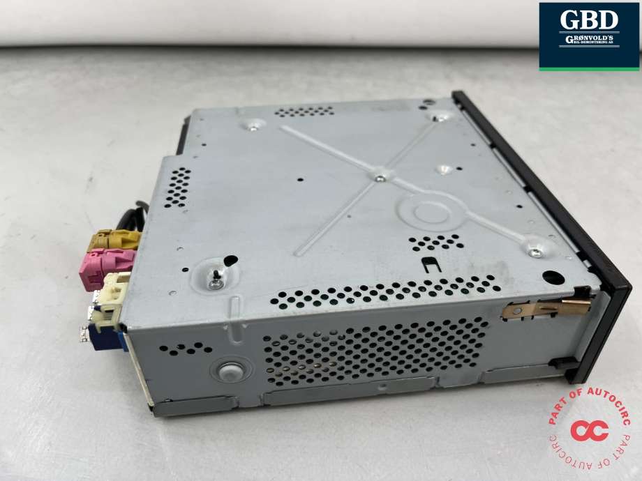 Bilstereo CD-veksler til VW Passat 2015-2019 (Fase 1) (B8) (B8) (3Q0 035 874 A|3Q0 035 874 AX|)