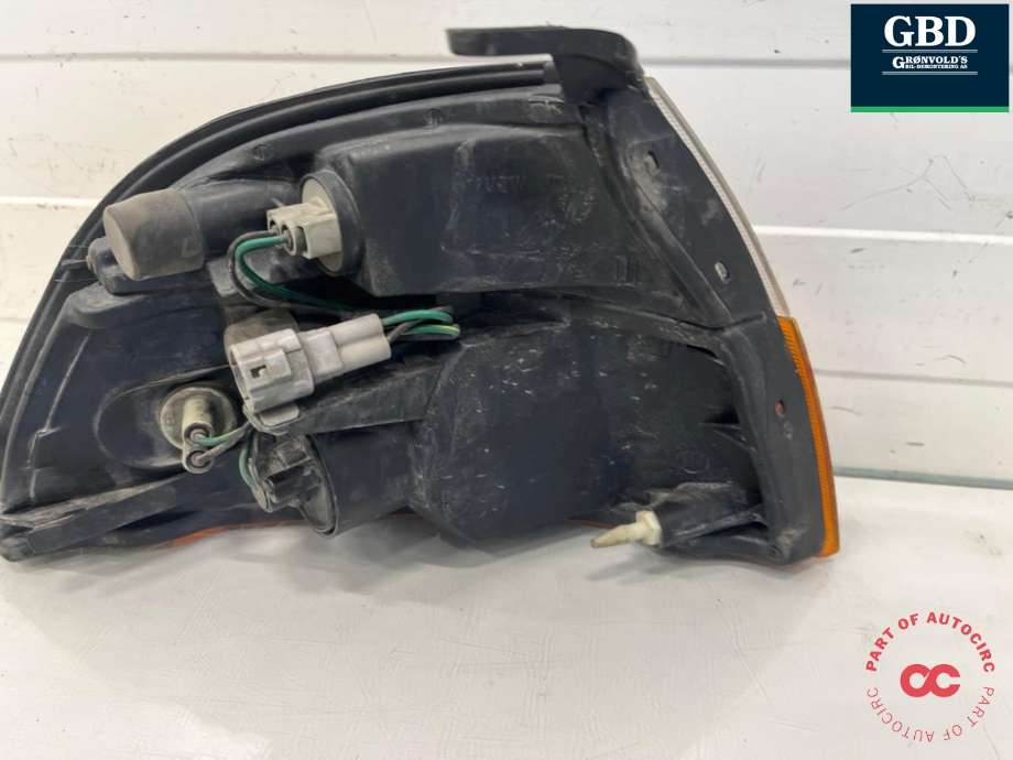 Blinklykt venstre til Toyota Hiace 2001-2006 (Fase 2)  (8152026100|)