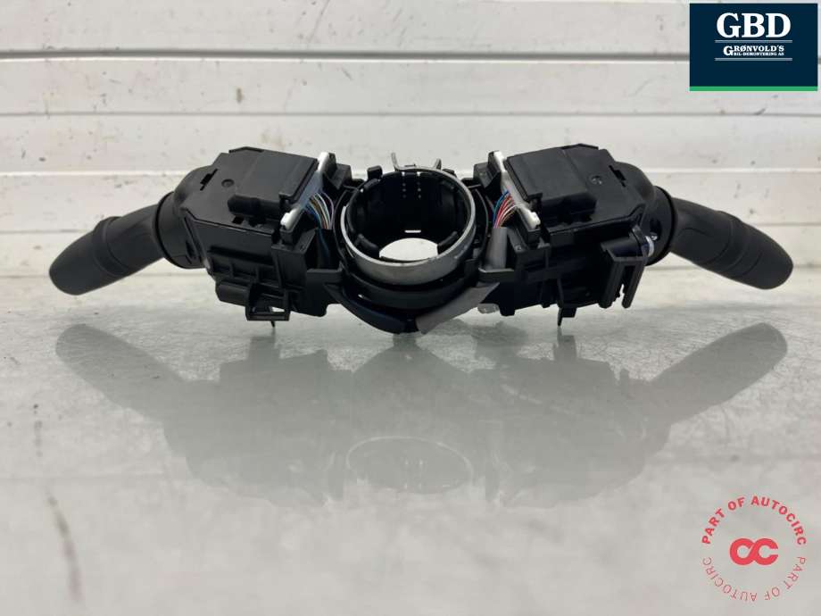 Bryter combi til Toyota bZ4X 2022-->>  (8432912170|8431911010|8465233600)