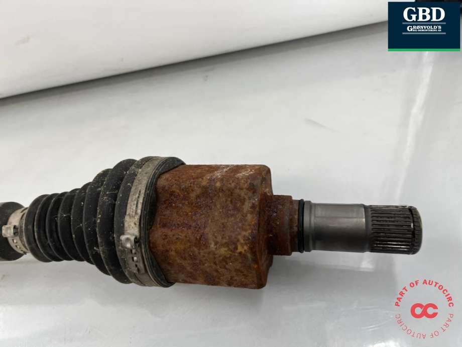 Drivaksel høyre foran, bensin/automat til Audi A3 2016-2020 (Type III, Fase 2)  (5Q0 407 272 FP|5Q0 407 272 DK|5Q0 407 762 SX)