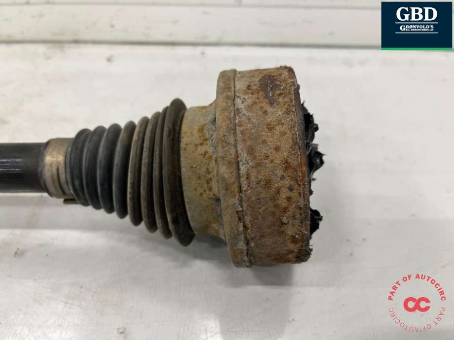 Drivaksel høyre bak, diesel/automat til VW Tiguan 2007-2011 (Type I, Fase 1) (1K0 501 204 F|1K0 501 204 FX|)