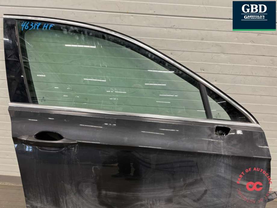 Dør høyre foran til VW Passat 2015-2019 (Fase 1) (B8) (B8) (3G0 831 056 AG|)