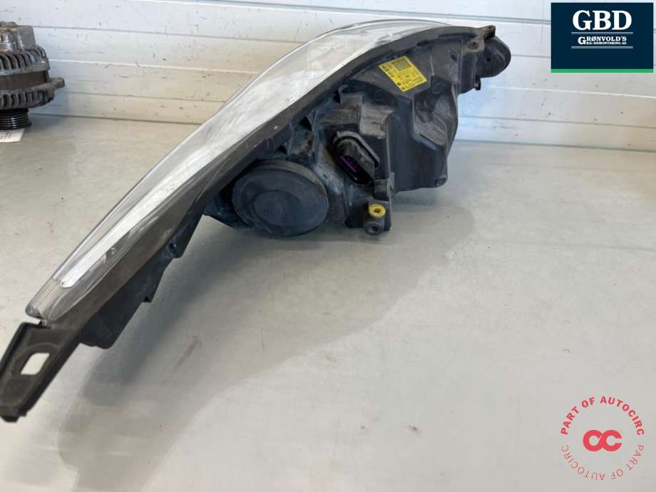 Frontlykt venstre halogen til Ford Fiesta 2008-2012 (Type VI, Fase 1) (1740028|8A61-13W030-CH|)