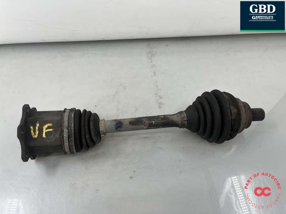 Drivaksel venstre foran, diesel/automat til VW Touran 2007-2010 (Type I, Fase 2) (1K0 407 271 KB|1K0 407 271 NT|1K0 407 451 QX)