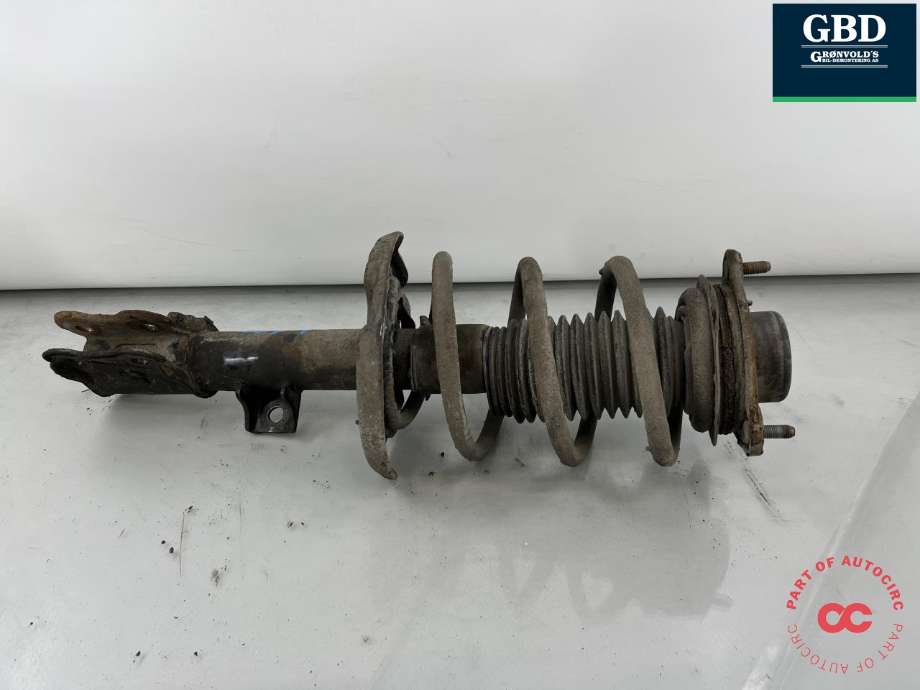 Fjærbein høyre foran til Hyundai i40, 2012-2017  (546613Z130)