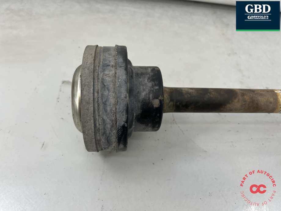 Mellomaksel fremre til Mercedes Vito/Viano 2004-2010 (Fase 1) (W639) (W639) (A 639 337 02 10|A 639 337 01 10|)