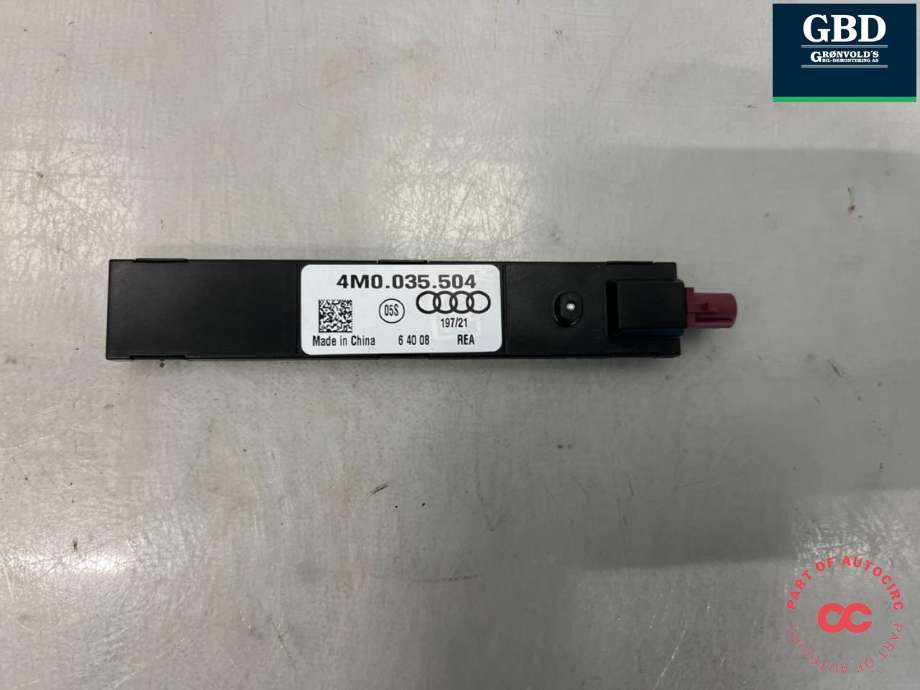 Antenne til Porsche Taycan, 2019-->>  (9A7 035 504 00)